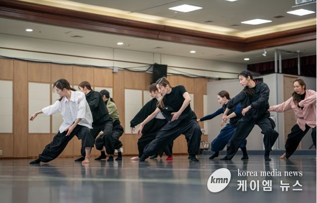 서사 신화극 '태양새 – 빛의 날개를 펴다'