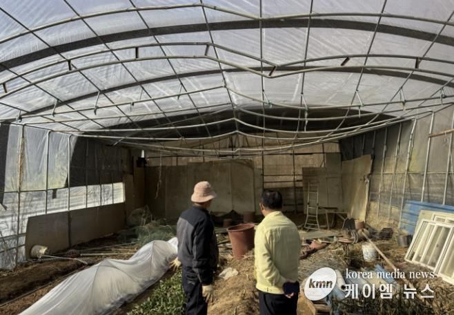 시흥시 매화동, 겨울철 주거용 비닐하우스 안전 점검 추진