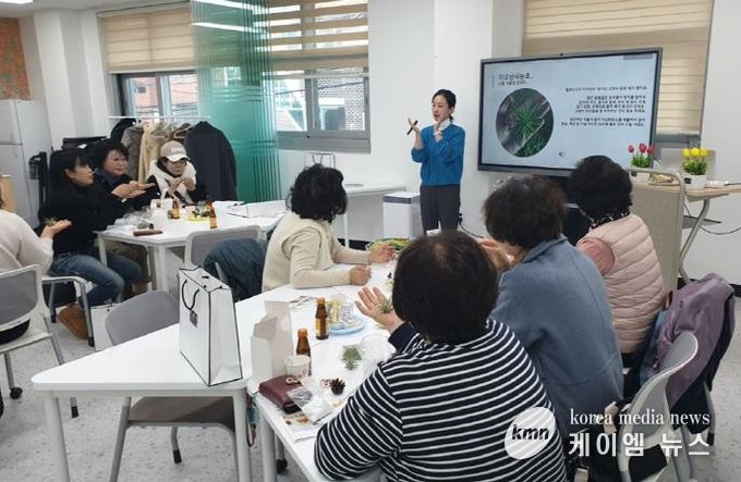 의정부시, 돌봄・봉사활동가와 함께한 마음힐링 프로그램 성료