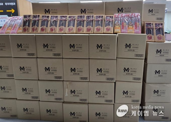 진건읍 ㈜미루통상, 달콤한 연말을 위한 과자선물세트 2,050개 나눔
