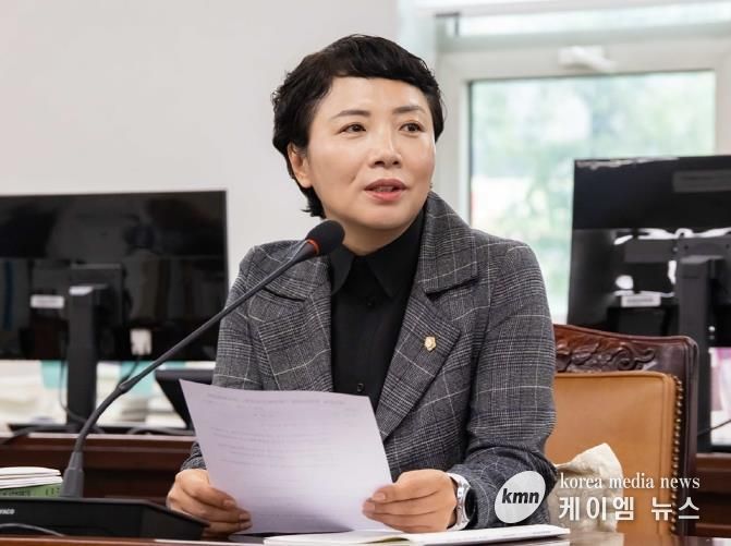 부천시의회 양정숙 의원, '알이백(RE100)' 개념과 기업 지원 내용을 조례에 담아