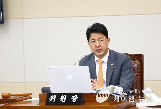 강원도의회 문관현 위원장,