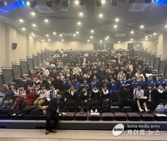 2025년 포천시 청소년뮤지컬스쿨 연말 발표회 성공적으로 마쳐