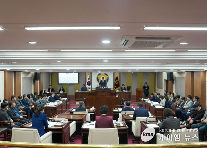 포천시의회, 제189회 제2차 정례회 폐회...2025년 의사일정 마무리