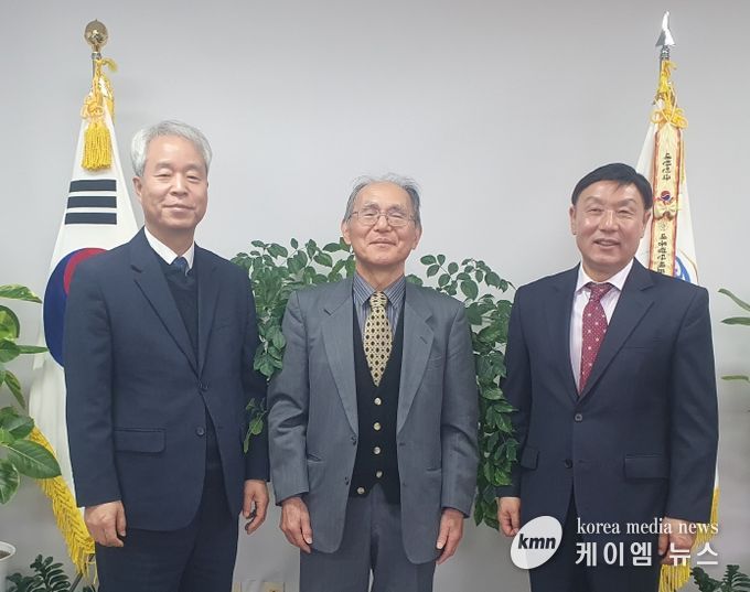 충남역사문화연구원 일본인 수집가, 한국문화유산 41점 충남에 무상 기증