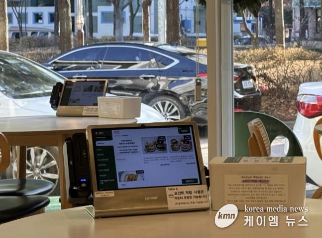 원미구 상동에 위치한 ‘브런치위치’ 는 부천맛집 컨설팅으로 테이블오더 시스템을 도입했다.