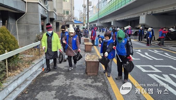 의정부시 호원1동 통장협의회, '안심귀갓길' 환경정비활동 실시