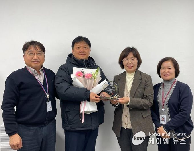 포천시 치매안심센터, 한국가스안전공사 경기북부지사에 감사패 수여