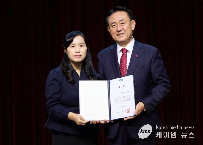 여주시육아종합지원센터, “2025년 육아종합지원센터 우수사업 공모전” 경기도지사상 수상