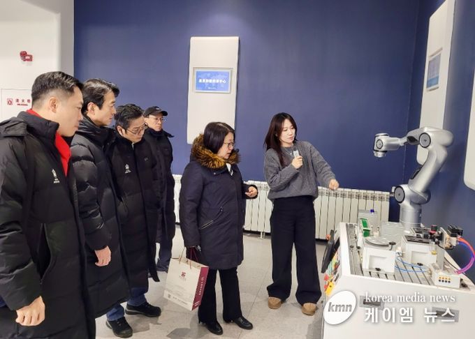 현지 로봇기업 ‘애자일 로봇’을 방문했다.