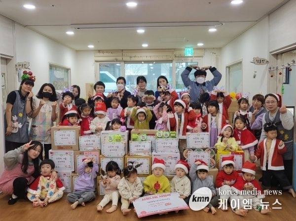 의왕 백운솔빛어린이집, 사랑의 이웃돕기 성금 기부