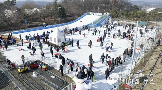 의왕왕송호수 겨울축제 ‘겨울아 놀자’ 아이들에게 큰 인기