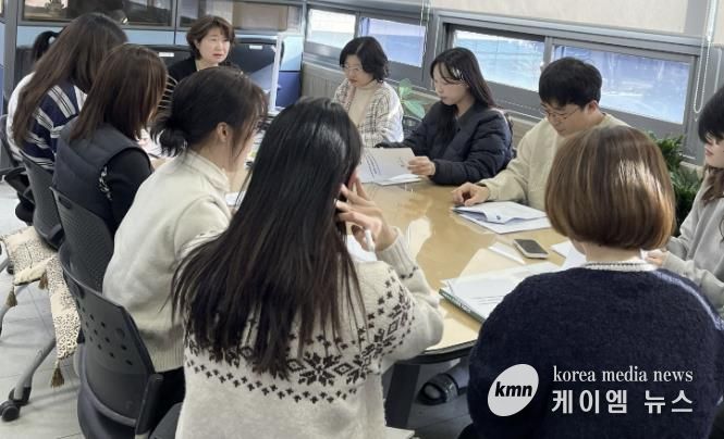 수원시 영통구 사회복지과, 통합조사팀 직원 대상 업무 연찬회 실시