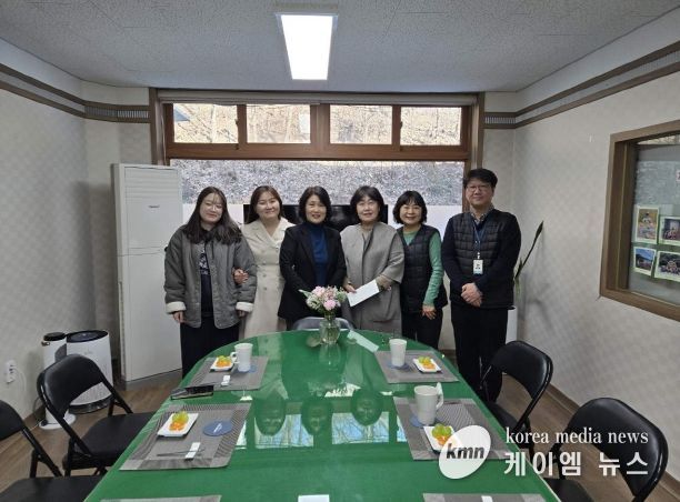 강원특별자치도교육청유아교육원,‘애민원’기탁금 전달