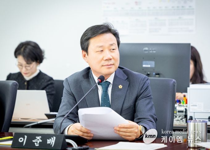 성남시의회 더불어민주당 이준배 대표의원 주요업무 계획 청취