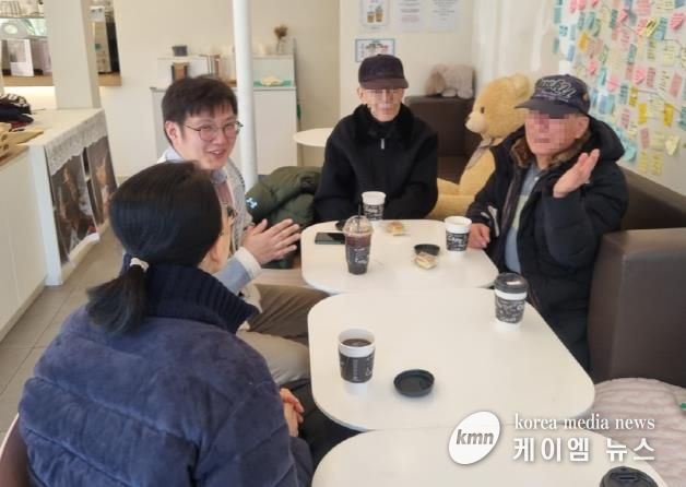 수원시 팔달구 지동 지역사회보장협의체, 관내 홀몸어르신들과 함께‘다 같이 어깨동무’사업 추진