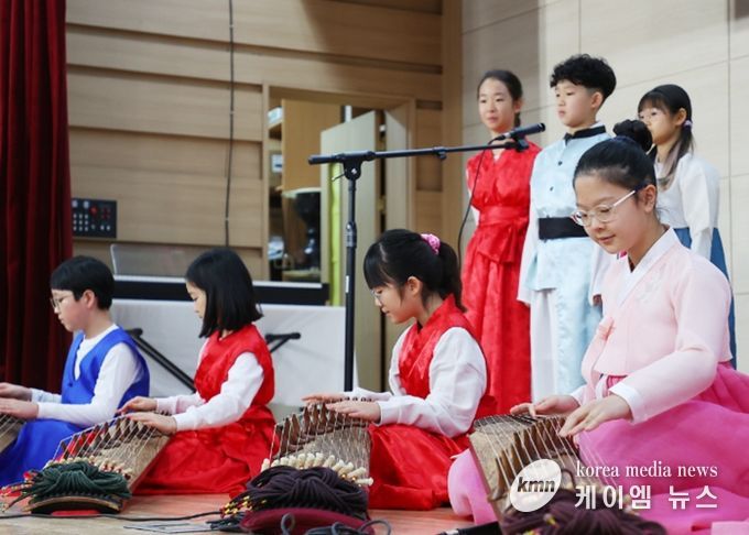 의왕시청소년재단 청소년국악예술단, 설맞이 국악 공연 선보여