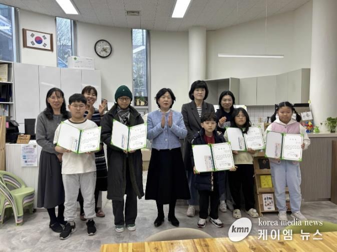 수원시 권선구 호매실동 새마을문고, ‘겨울방학 독서왕’ 시상식 개최