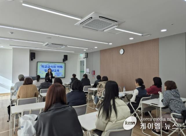 화성오산교육지원청, 신규 조리종사자 조리실습으로 학교급식 현장 적응 지원