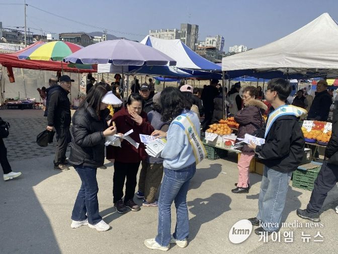 포천시, 신읍오일장에서 ‘찾아가는 도로명주소 홍보’ 실시