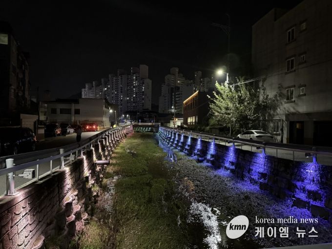 도시숲 달빛거리 야간경관(산성천 일원)