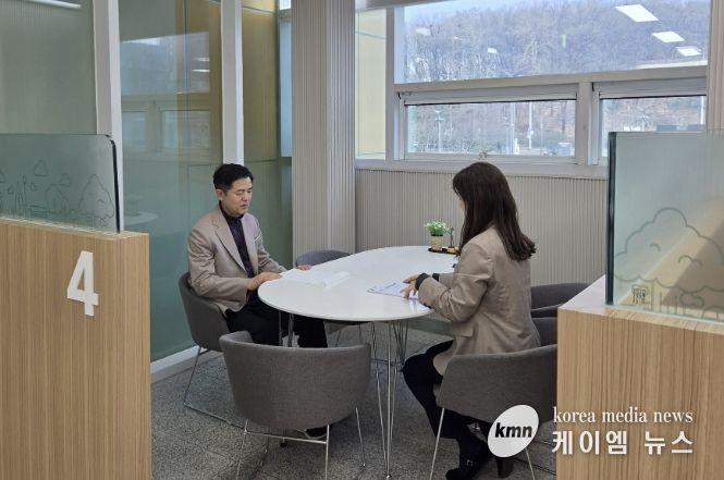 수원시 장안구, 통합민원실 ‘행복드림’ 전용 근무복 착용 시행