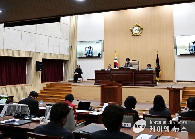 연천군의회, 제300회 임시회 개회