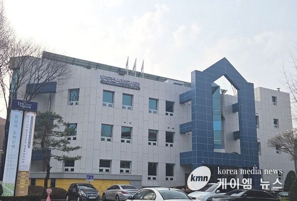 동두천시, 시니어가 전하는 따뜻한 책 이야기 '은빛독서나눔' 운영