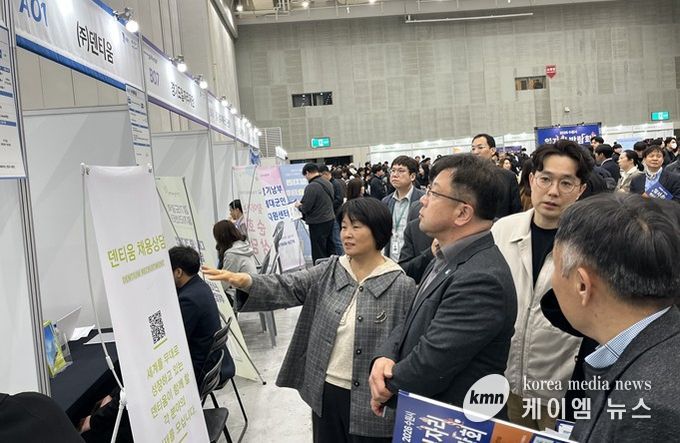 수원특례시의회 장정희 의원, “청년 취업 기회 넓힌 수원시 일자리박람회… 지속 발전 기대”