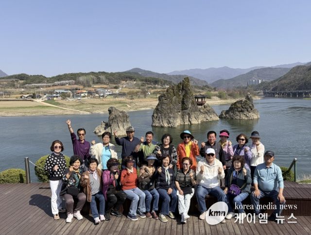 신양면 바르게살기위원회 선진지 견학 사진