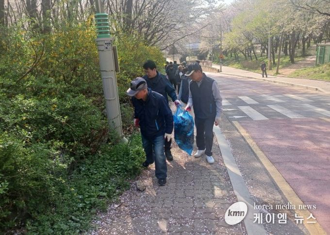 고양시 화정1동,‘쓰레기를 담자, 쓰담쓰담 화정1동 마을대청소’실시